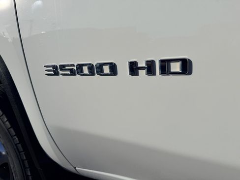 Used 2020 GMC Sierra 2500 Denali w/ Denali Ultimate Package image 32