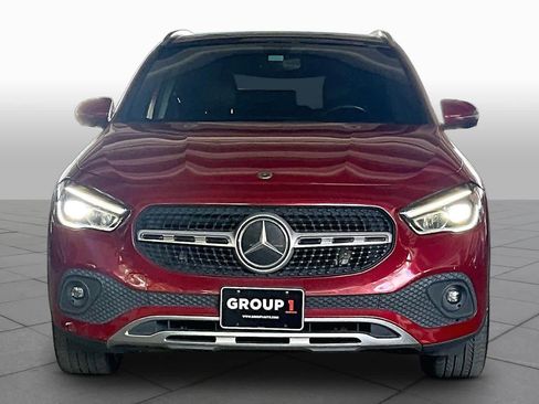 Used 2021 Mercedes-Benz GLA 250 4MATIC w/ Premium Package image 3