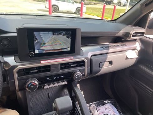 New 2025 Toyota Tacoma SR5 image 15