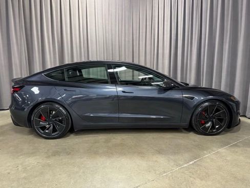 Used 2024 Tesla Model 3 Performance AWD/4WD image 4