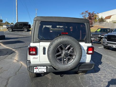 New 2026 Jeep Wrangler Sport AWD/4WD image 5