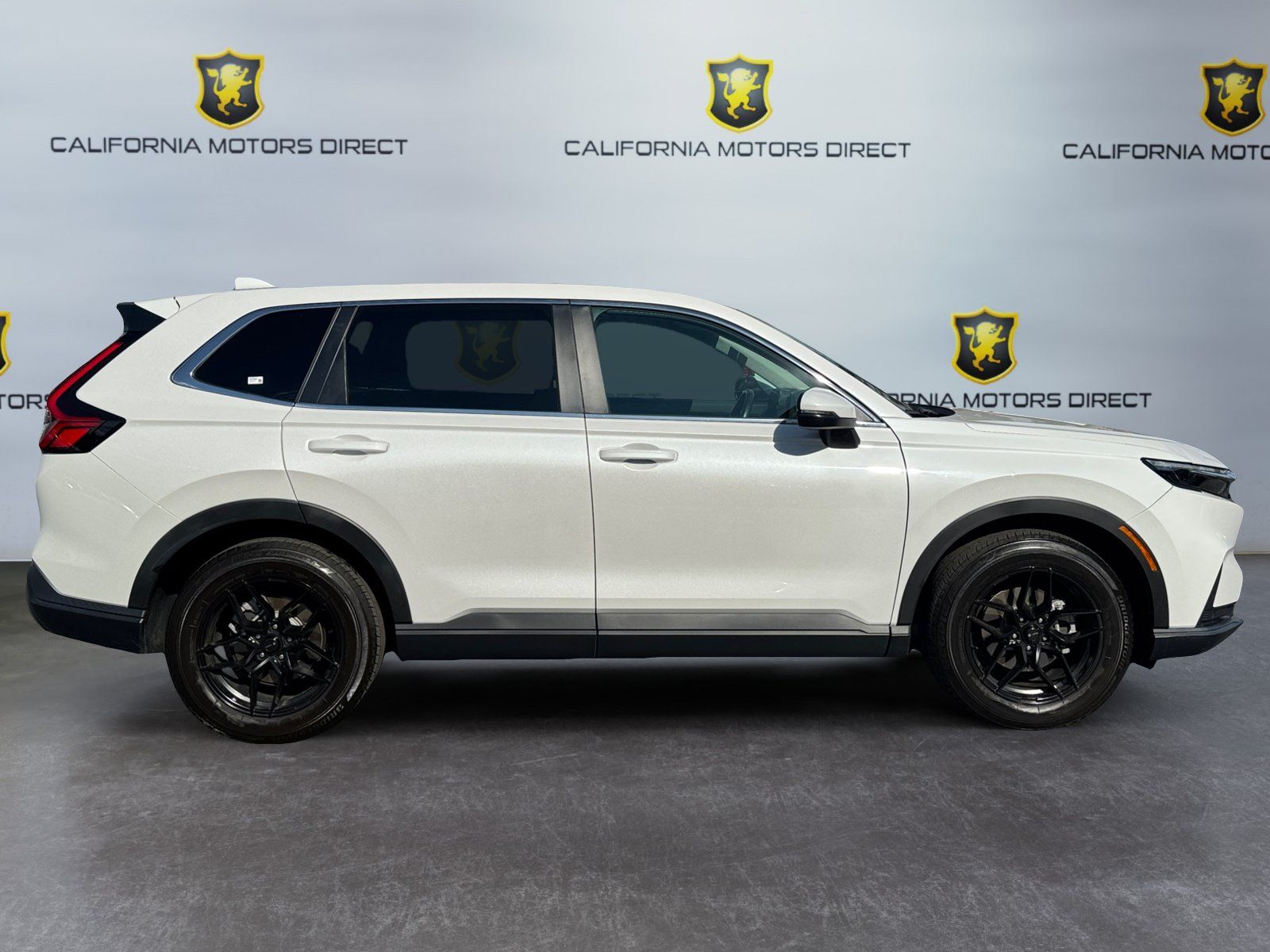 Used 2024 Honda CR-V EX-L image 6