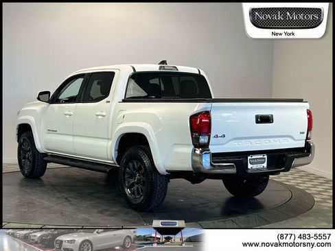 Used 2023 Toyota Tacoma SR5 AWD/4WD image 6
