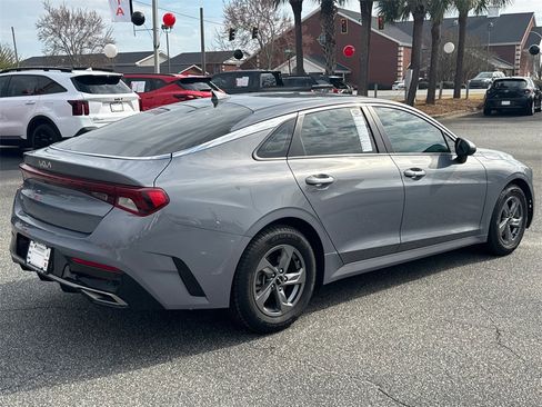 Used 2024 Kia K5 LXS image 3