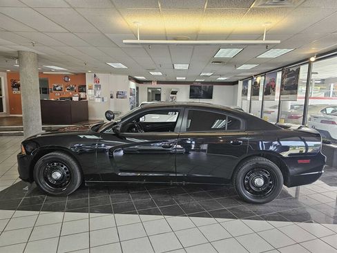 Used 2014 Dodge Charger Police image 2