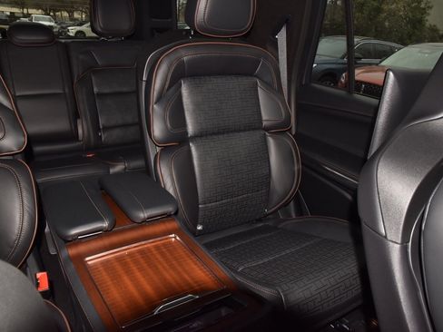 New 2026 Lincoln Navigator Black Label image 24