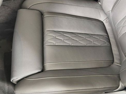 New 2026 BMW X5 xDrive40i w/ Executive Package AWD/4WD image 19