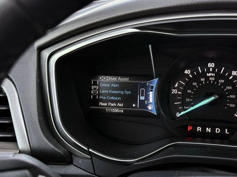 Used 2018 Ford Fusion SE w/ Equipment Group 602A FWD image 30