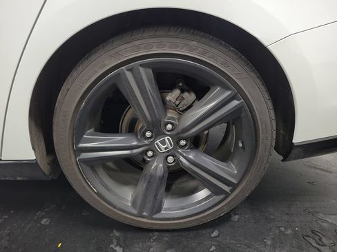 Used 2023 Honda Accord Sport image 10