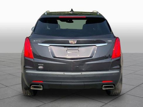 Used 2018 Cadillac XT5 Luxury w/ Driver Awareness Package AWD/4WD image 5