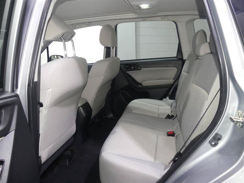 Used 2018 Subaru Forester 2.5i Premium AWD/4WD image 27
