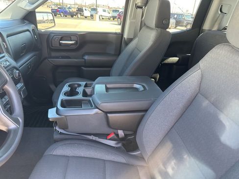 Used 2026 Chevrolet Silverado 1500 Custom image 2