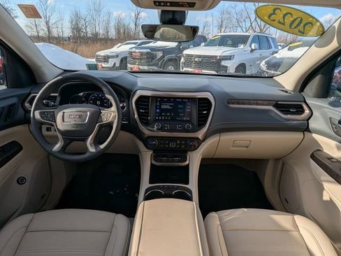 Certified 2023 GMC Acadia Denali w/ Denali Technology Package image 9
