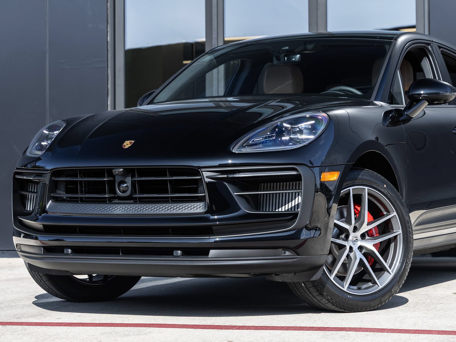 Certified 2026 Porsche Macan S AWD/4WD image 7