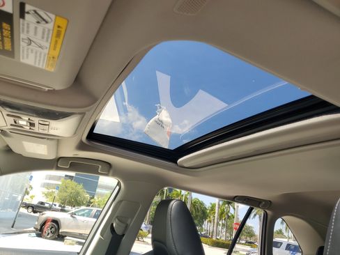 Certified 2023 Toyota RAV4 XLE Premium AWD/4WD image 19