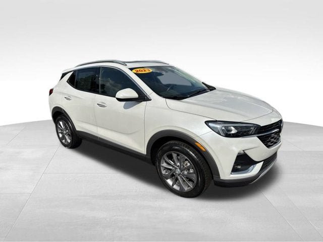 Used 2023 Buick Encore GX Essence w/ Experience Buick Package AWD/4WD image 3