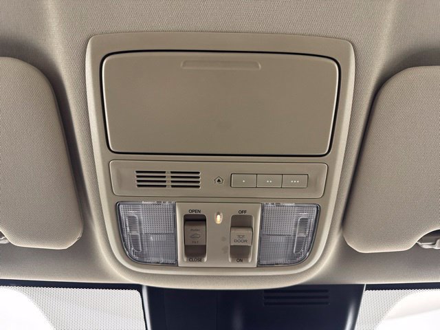 Used 2017 Honda CR-V EX-L image 13