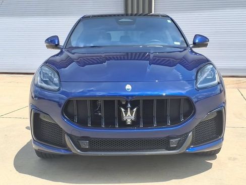 Used 2023 Maserati Grecale Trofeo AWD/4WD image 24