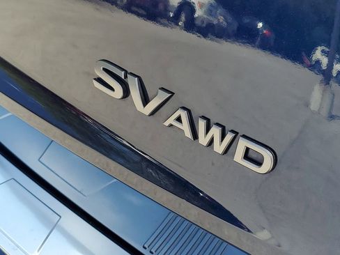 Used 2024 Nissan Rogue SV AWD/4WD image 6
