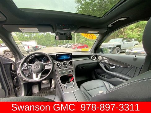 Used 2021 Mercedes-Benz GLC 300 4MATIC w/ AMG Line image 21
