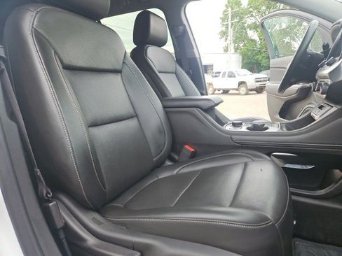 Certified 2023 GMC Acadia SLT image 22