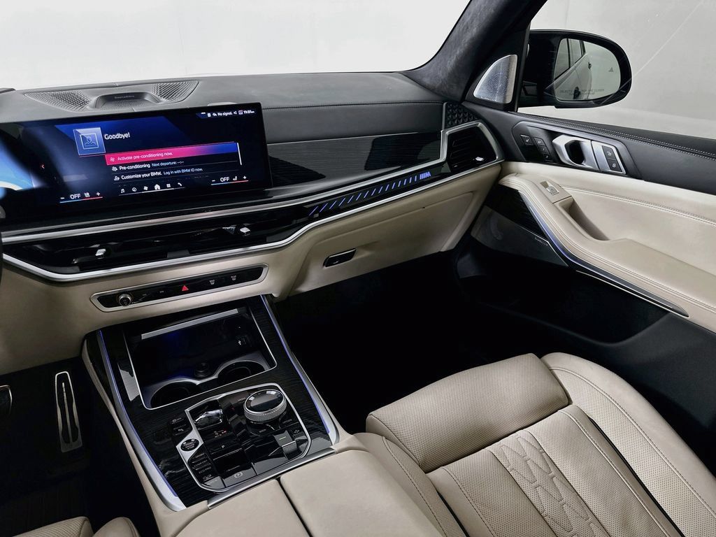 Used 2024 BMW X7 M60i w/ Executive Package AWD/4WD image 24