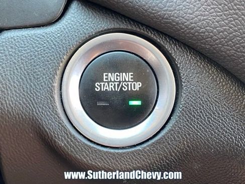 Used 2022 Chevrolet Equinox LT FWD image 23