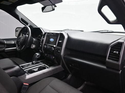 Used 2018 Ford F150 XLT w/ Equipment Group 302A Luxury AWD/4WD image 44