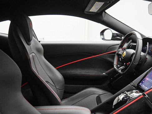 Used 2023 Ferrari Roma Nero Daytona image 55