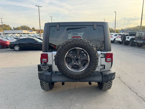 Used 2017 Jeep Wrangler Unlimited Sport w/ Quick Order Package 24S image 4