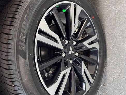 New 2026 Mitsubishi Eclipse Cross SEL image 26