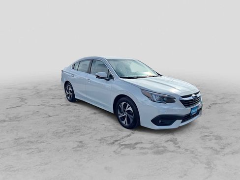 Used 2022 Subaru Legacy Premium image 2