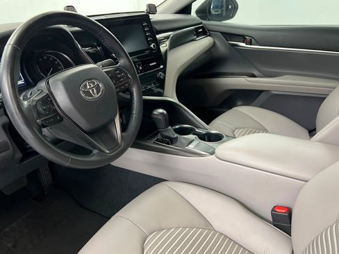 Used 2023 Toyota Camry SE FWD image 16