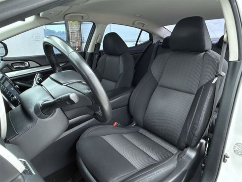 Used 2017 Nissan Maxima 3.5 S image 10