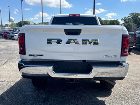 Used 2025 RAM 2500 Big Horn AWD/4WD image 4