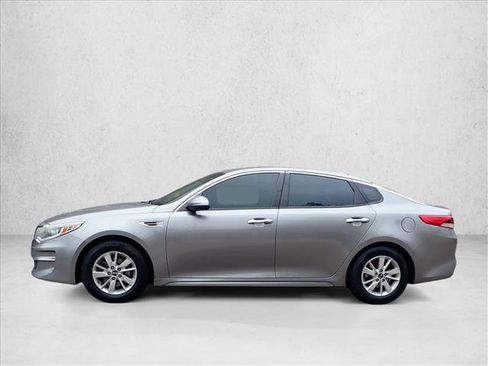 Used 2016 Kia Optima LX FWD image 2