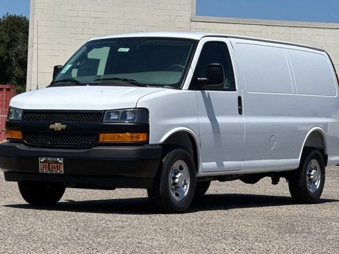 New 2026 Chevrolet Express 2500 w/ Driver Convenience Package RWD image 8