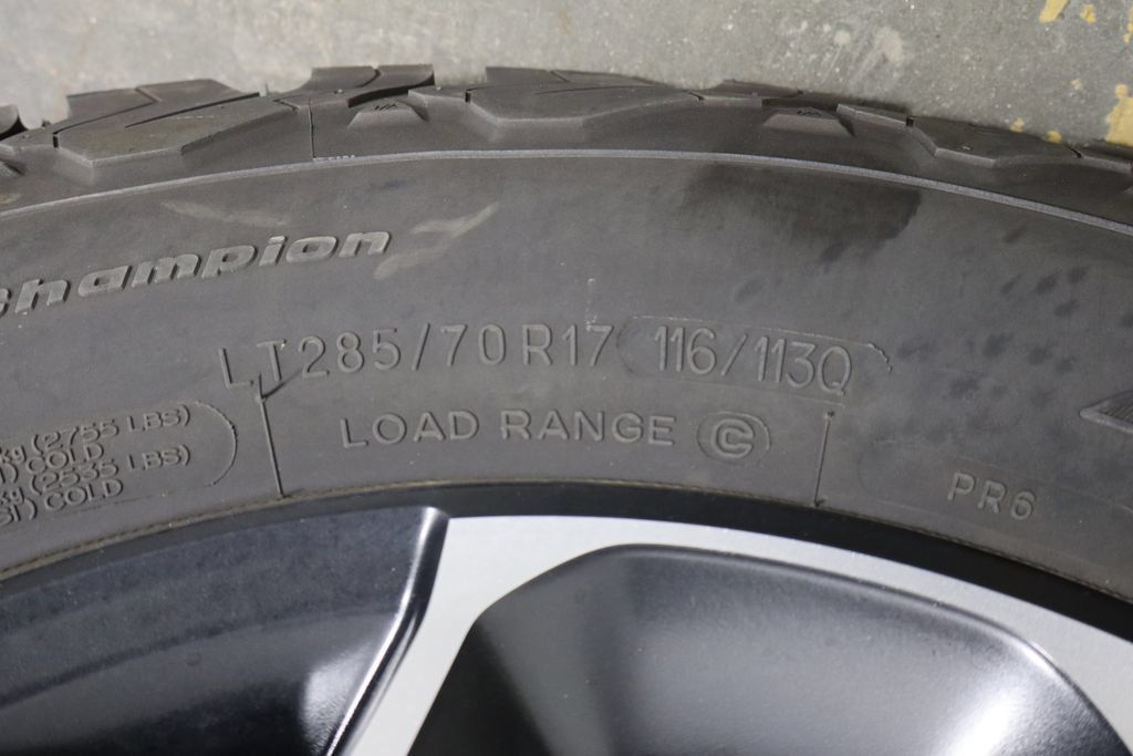 Used 2021 Jeep Wrangler Unlimited Rubicon 4xe AWD/4WD image 46