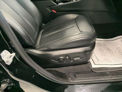 Used 2021 Jeep Grand Cherokee L Limited image 17