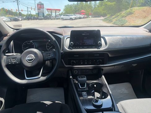 Used 2023 Nissan Rogue S AWD/4WD image 13