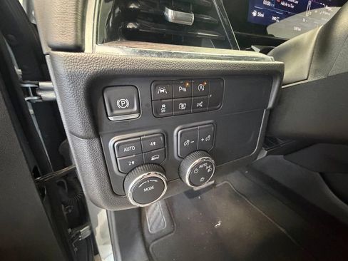 Used 2025 Chevrolet Tahoe LT AWD/4WD image 22