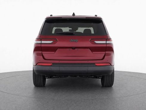 Used 2023 Jeep Grand Cherokee L Laredo AWD/4WD image 7