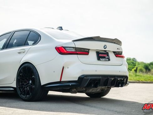 Used 2021 BMW M3 MANUAL w/ M Carbon Exterior Package image 71