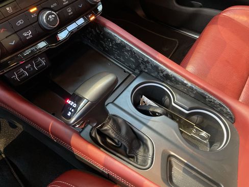 Used 2023 Dodge Durango SRT image 31