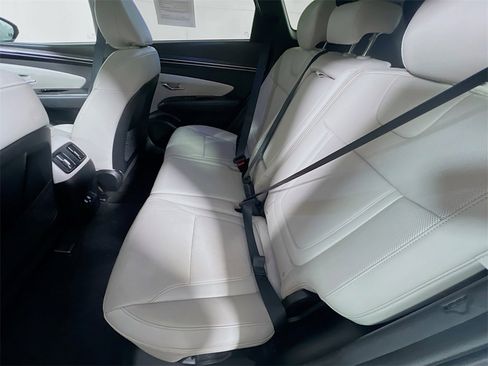 Used 2024 Hyundai Tucson Limited image 21