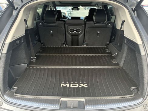 Used 2024 Acura MDX SH-AWD w/ Advance Package image 12