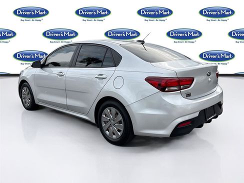 Used 2020 Kia Rio S image 5