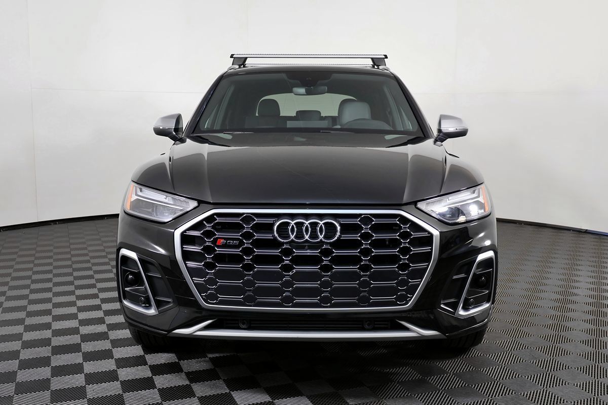 Used 2022 Audi SQ5 Premium Plus w/ Premium Plus Package AWD/4WD image 4