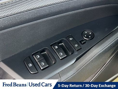 Used 2023 Kia Sportage LX image 18