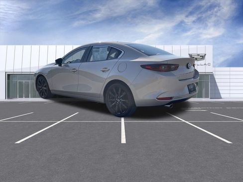 Used 2025 MAZDA MAZDA3 s FWD image 6